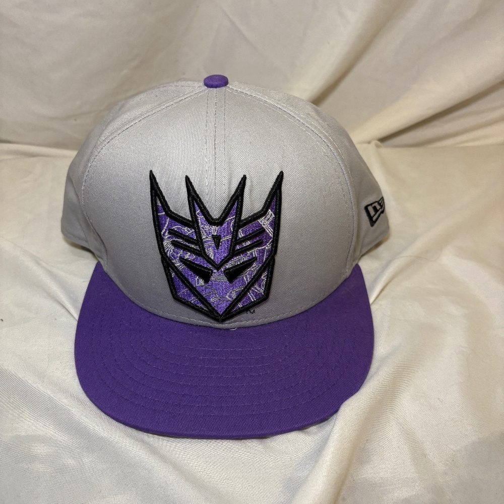 New Era 9FIFTY Transformers Decepticon Symbol Gray & Purple Snapback Hat NEW